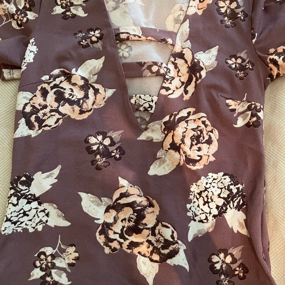 Floral bodysuit size:m - Picture 3 of 4